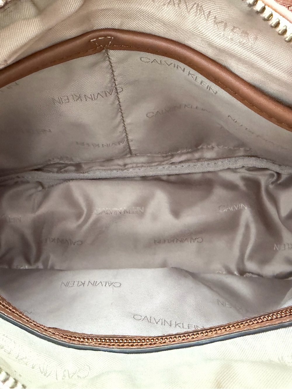 Calvin Klein Beige Nylon Interior Crossbody - Picture 4 of 4